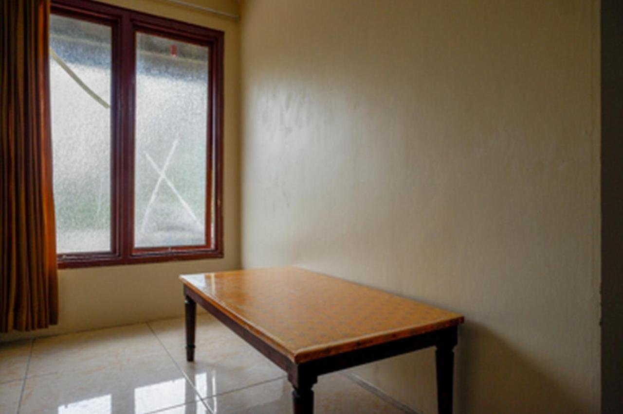 Hotel Reddoorz Near Rsud Kudus Zewnętrze zdjęcie