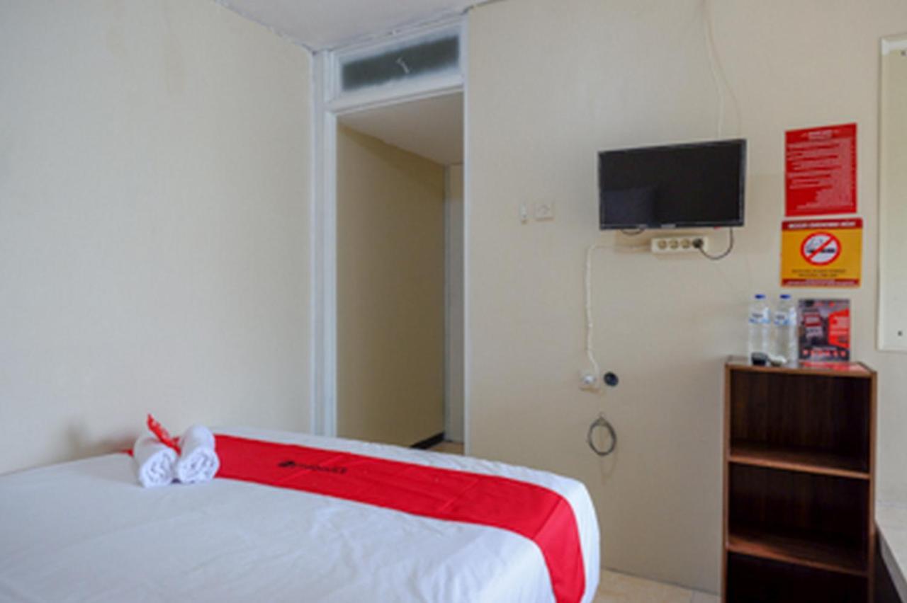 Hotel Reddoorz Near Rsud Kudus Zewnętrze zdjęcie